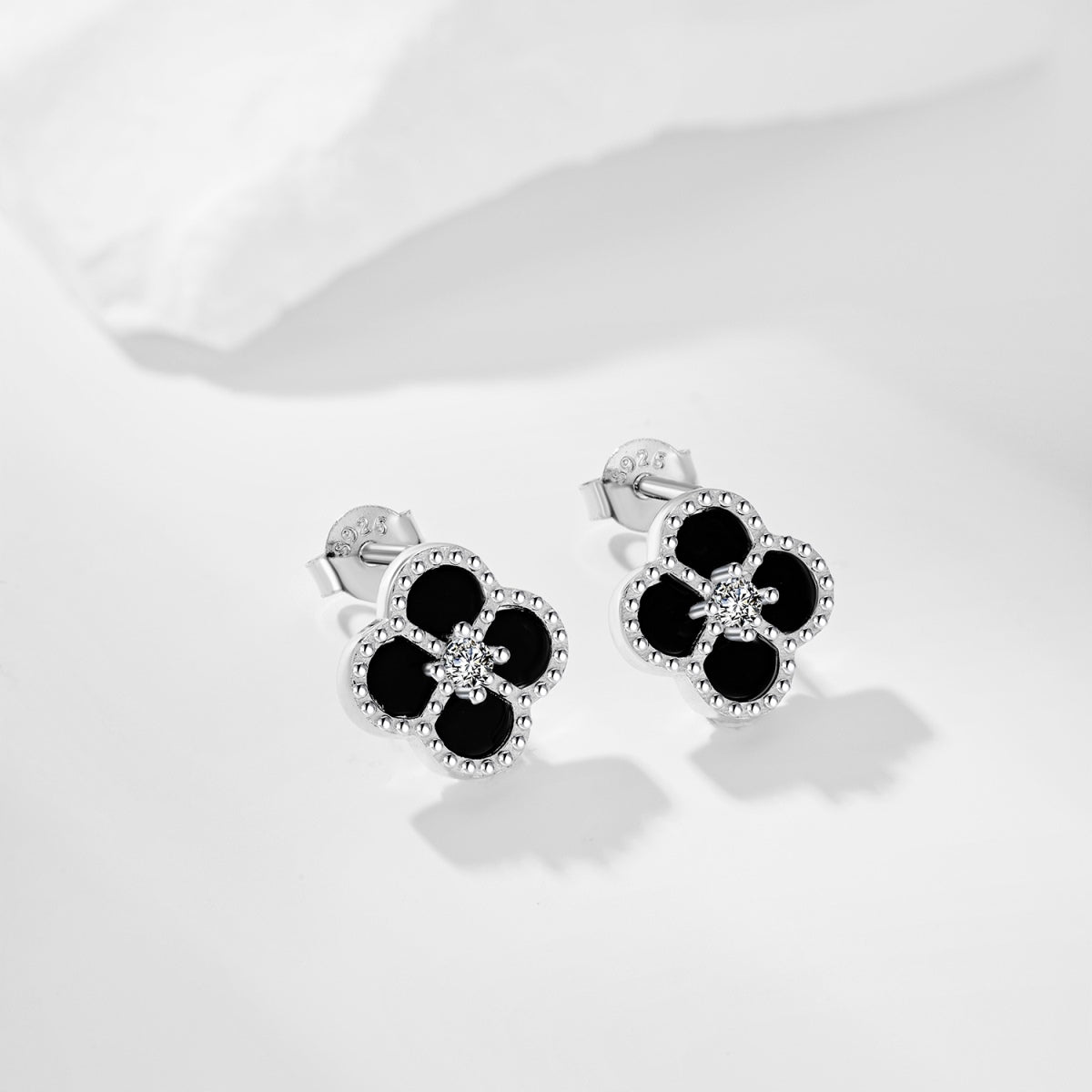 Clover Earrings