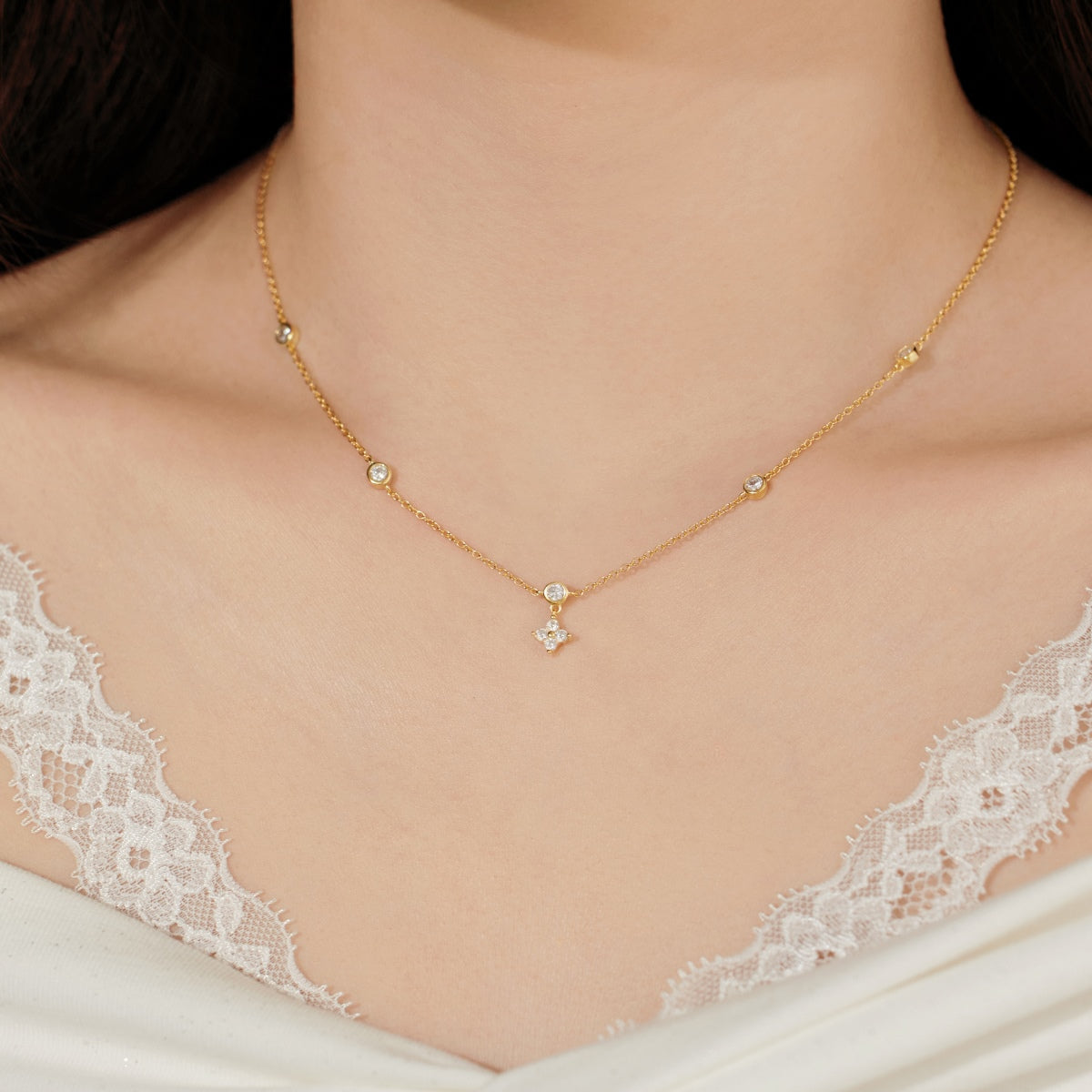 Small Clover with beads Necklace