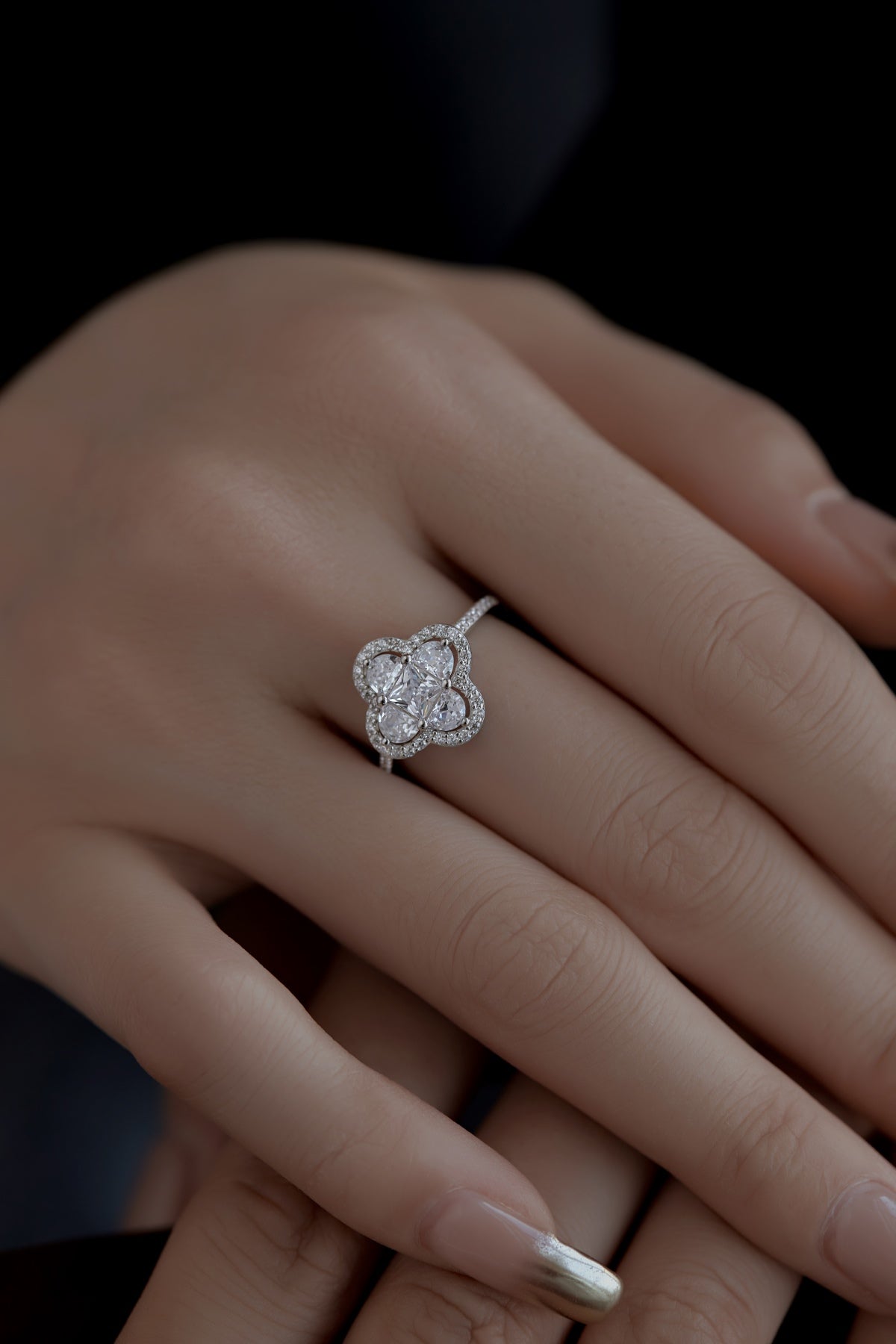 Big Stone Clover Ring